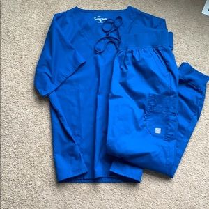 Butter Soft Women’s Scrubs Set, size M.